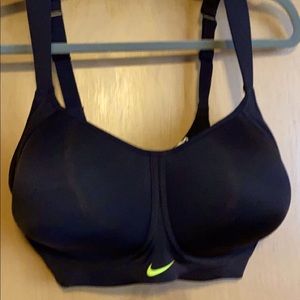 Nike sports bra never been worn